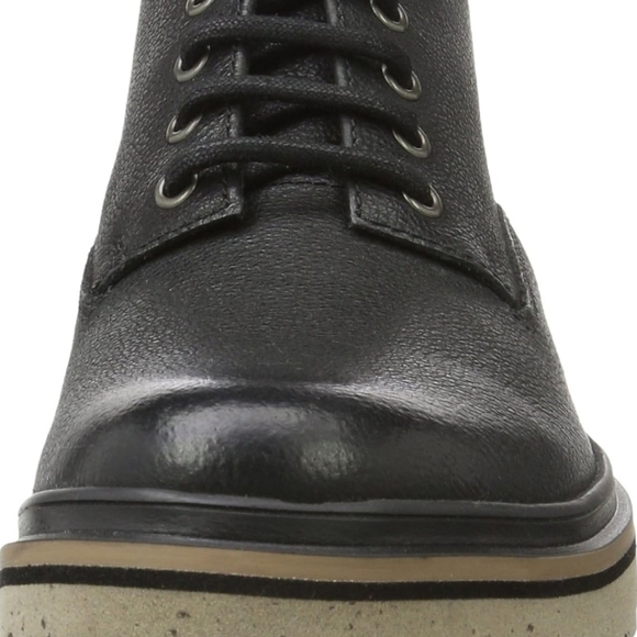 CLARKS FRELAN LEATHER HIKING COMFORT DRESS SHOES 10.5 - Picture 4 of 10